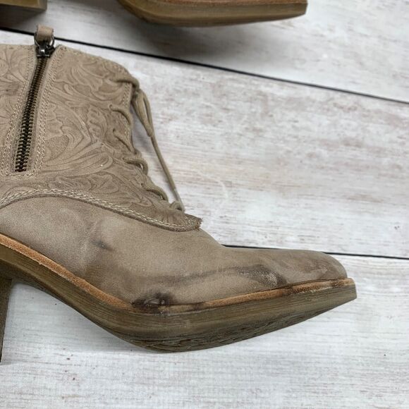 Sofft Brown Leather Flower Stamped Zip Ankle Heel Boot Shoes Womens US 7 M - Picture 3 of 13